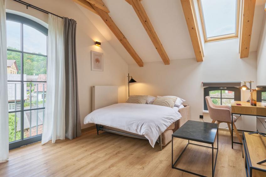 Luxury Mountain Attic with AC & Netflix - foto 7