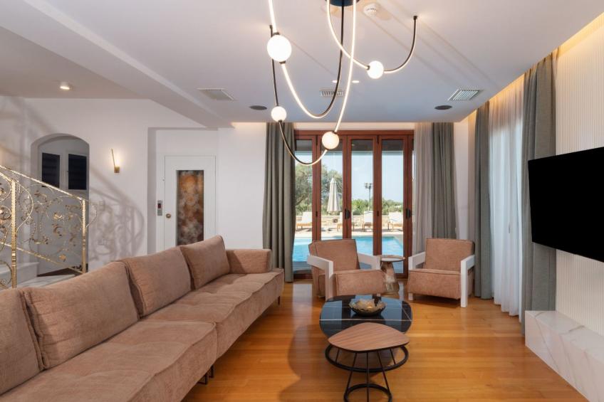 Familienvilla mit privatem Pool, Tischtennisplatte und Fußballtisch - foto 4