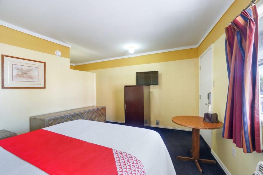 Queen Bed - foto 7
