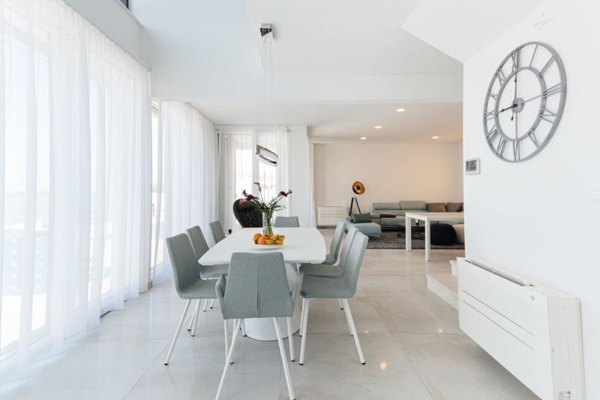 Charmantes Ferienhaus in Vinišće mit Privatem Pool und Meerblick - foto 15