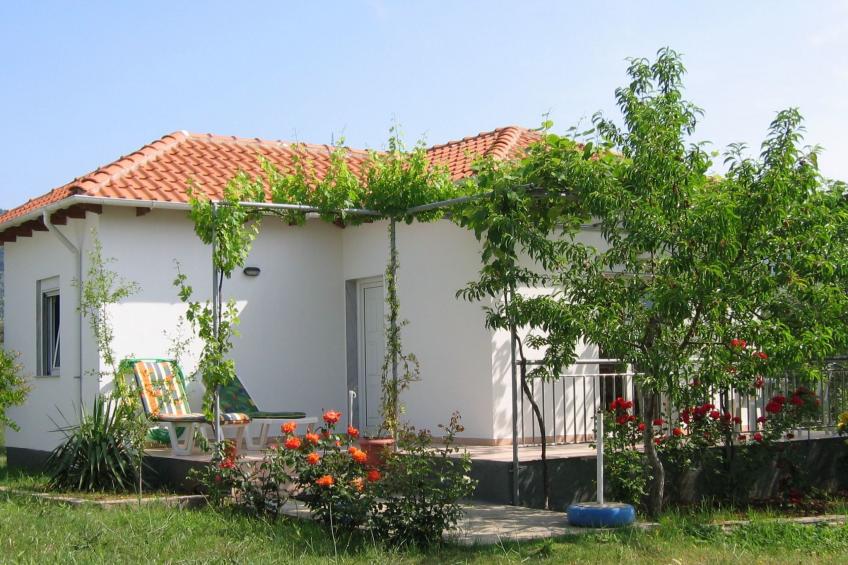 Strandnahes Ferienhaus mit privatem Garten - foto 21