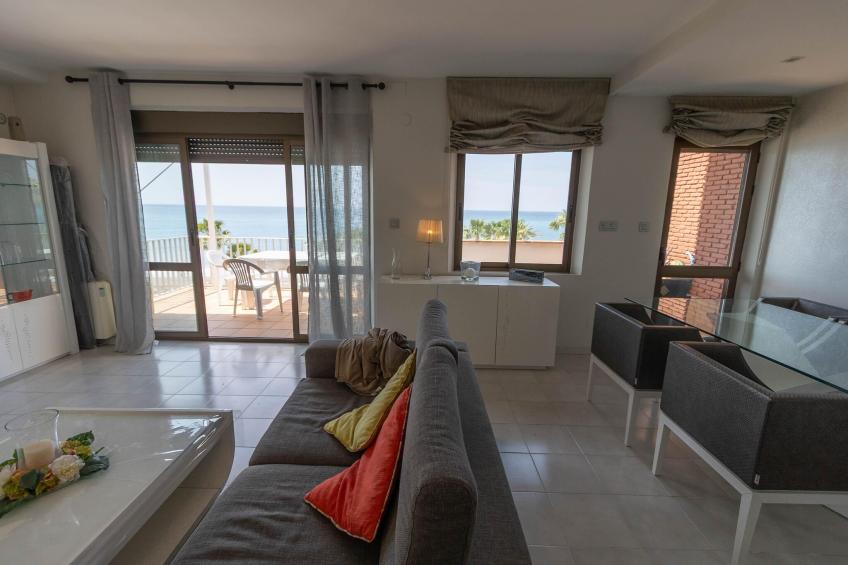 CT 383 GR - Faro's Almuñecar Beachfront for 4 - foto 9