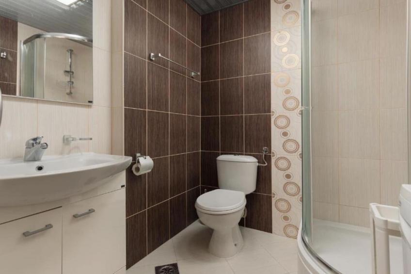 Stylish Budva Apartment with Panoramic Views - Two Bedroom Apartment - foto 12