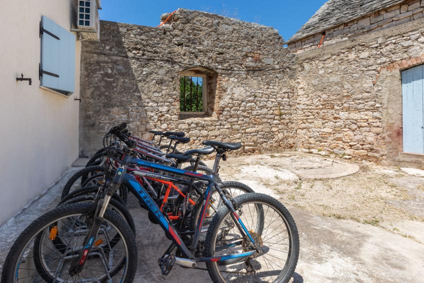 Ruhige Villa mit weitläufigem Garten, ideal für Familien mit Kindern - foto 32