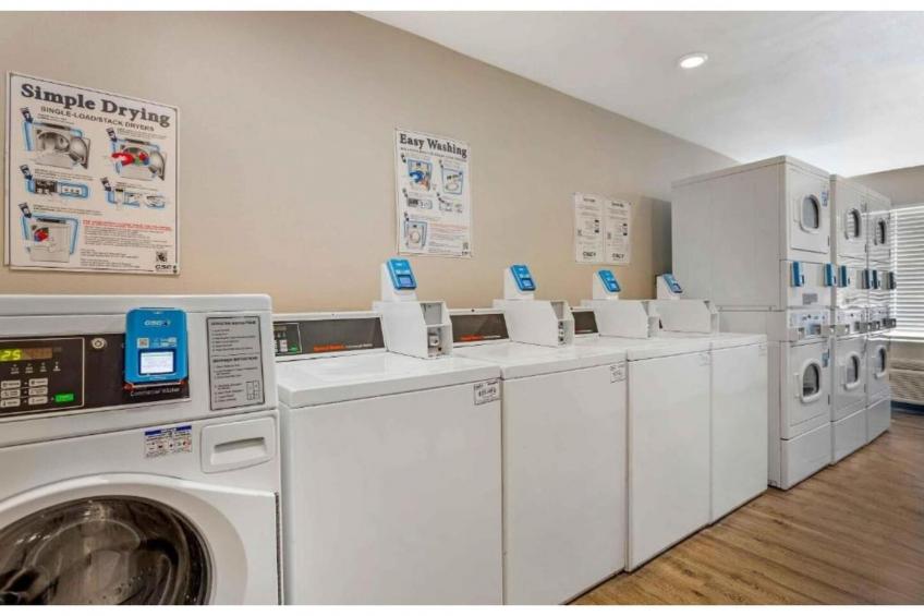 2 Full Beds | Non-Smoking, Kitchen - foto 5