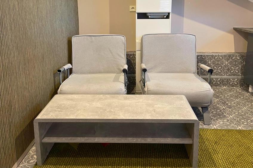 F002 Apartment mit Schlafzimmer DG - foto 13