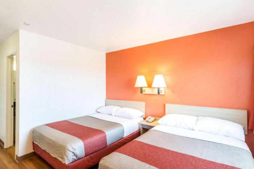 2 Queen Beds  Micfridge - foto 6
