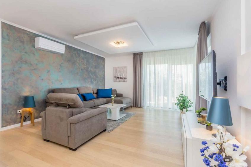 Villa met zwembad en zeezicht - BF-DCNKX - foto 22