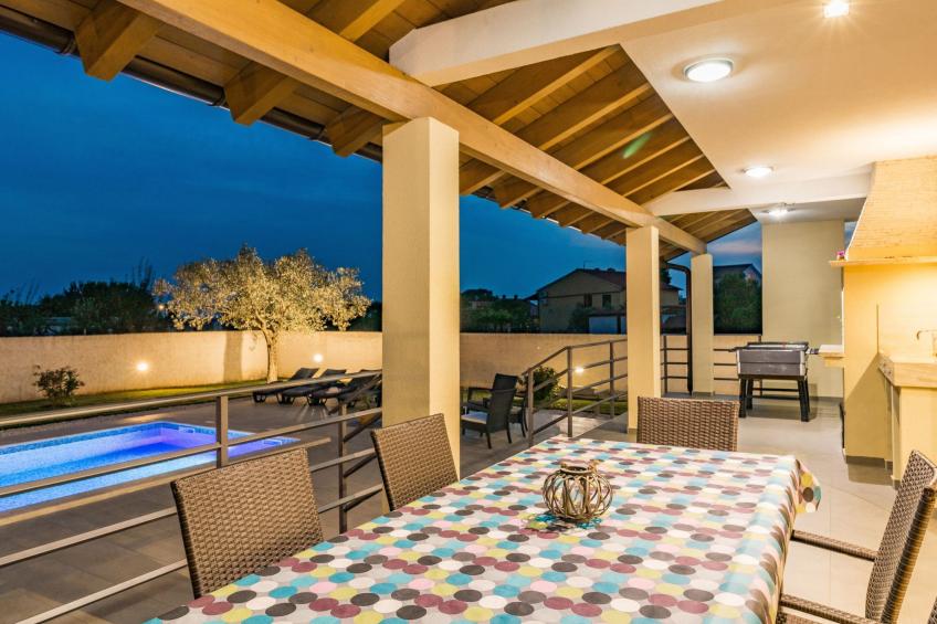 Beeindruckende Luxusvilla mit beheiztem Privatpool - foto 10