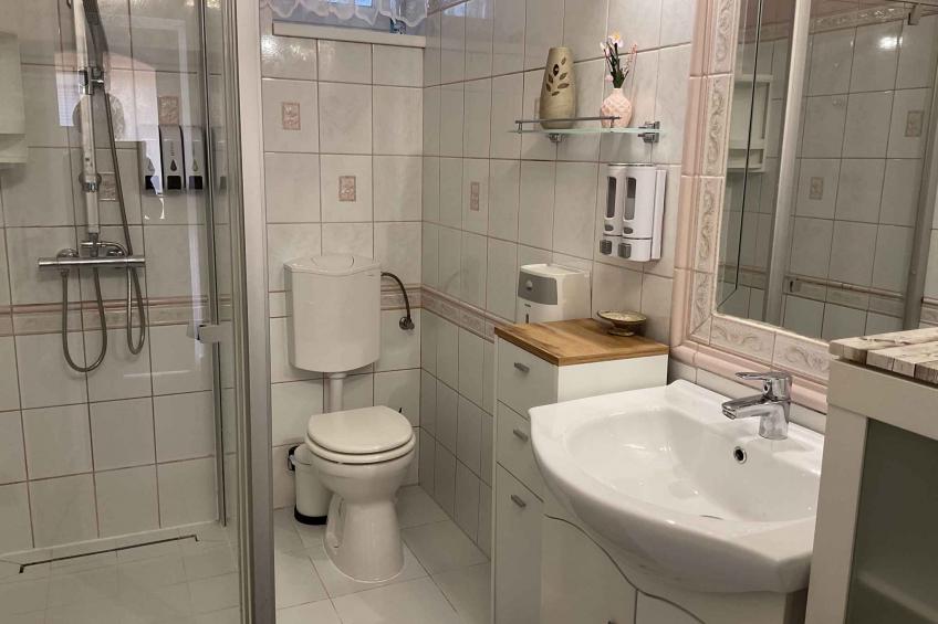 Holiday house with outdoor fireplace, washing machine and dishwasher - BF-Z6NR - foto 19