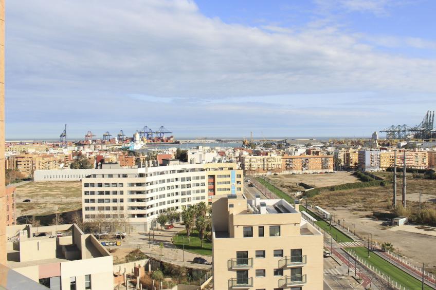 Luxuriöse Wohnung mit 1 Schlafzimmer, Balkon und Pool - foto 10