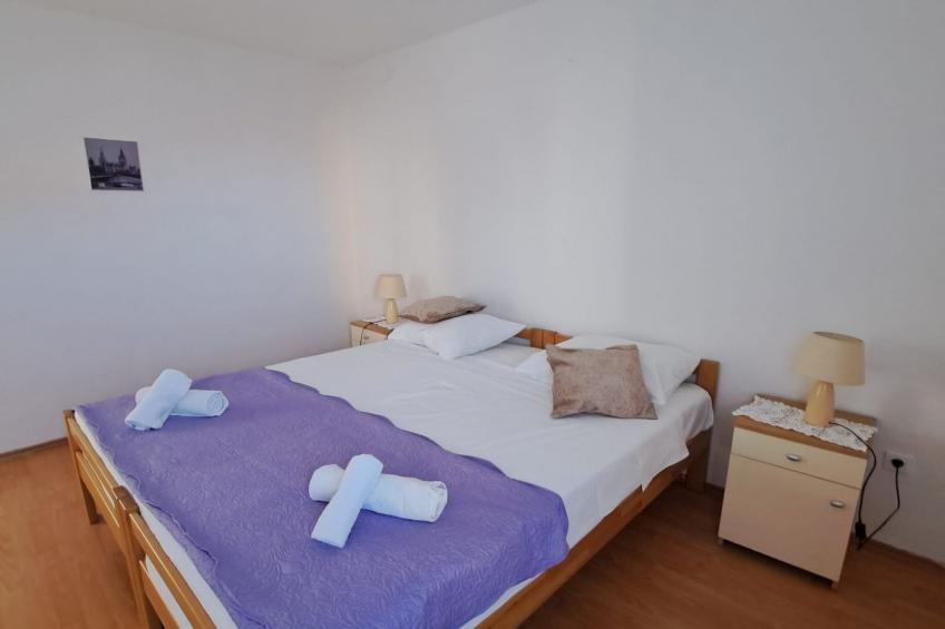 Apartment Marko (ST) - Three Bedroom Apartment with Balcony and Garden View - foto 30