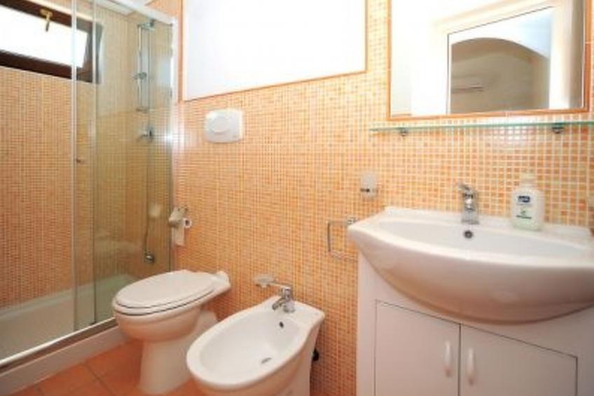 mit Garten und Kinderschwimmbad - foto 9