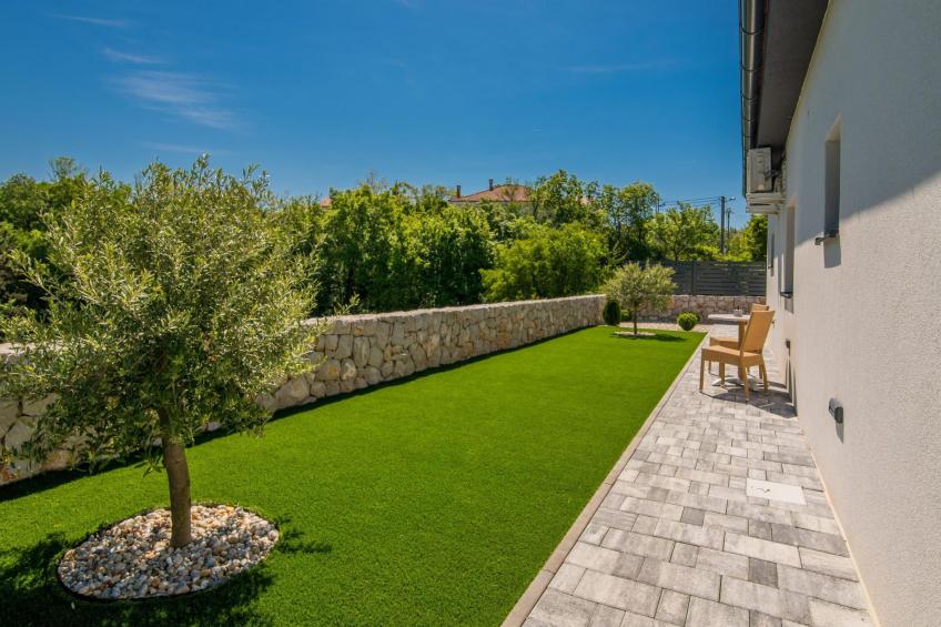 "Villa Enie" mit eigenem Pool - foto 5