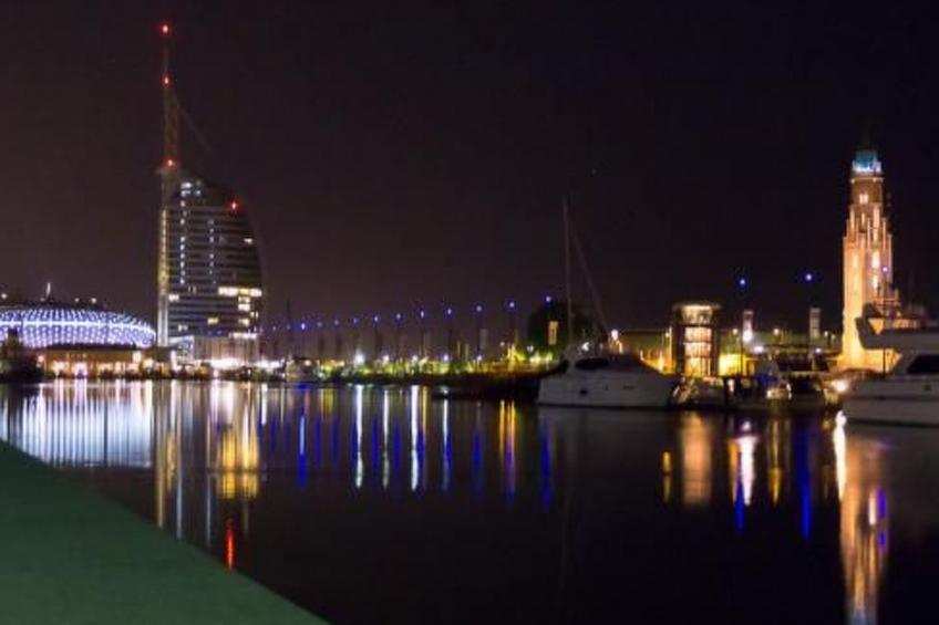 Zentrale Wohnung mit Klavier, Kunst und Design - foto 19