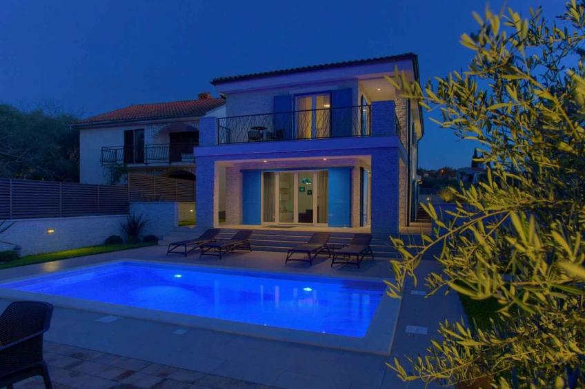 Villa met SPA en buitenzwembad - BF-GY4NG - foto 4
