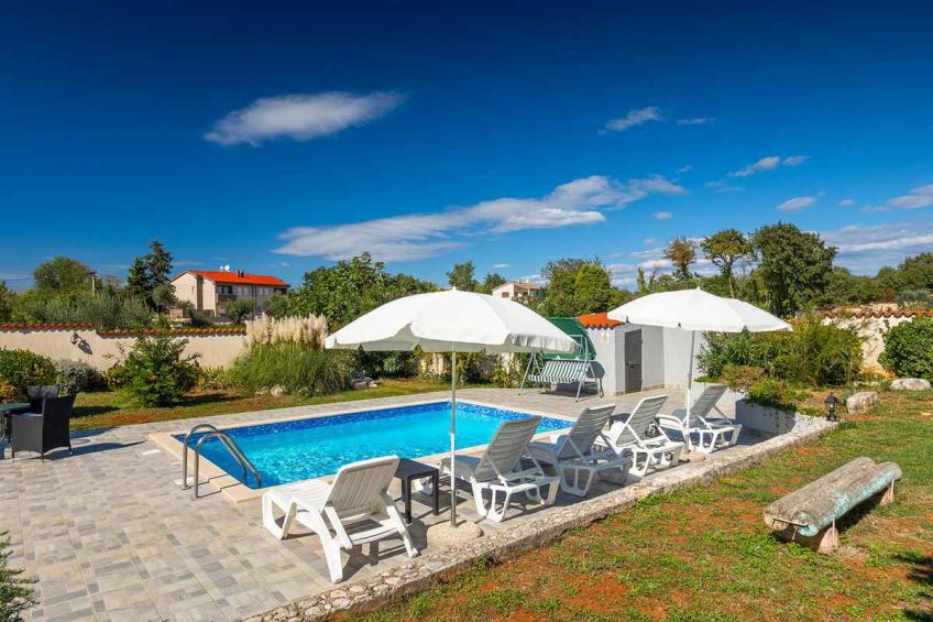 Vakantiehuis met zwembad - BF-F7M2B - foto 32