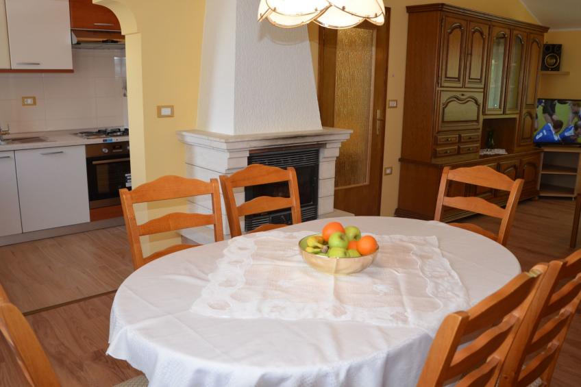 Landgut "Fragola" mit Blick auf die Berge - foto 21