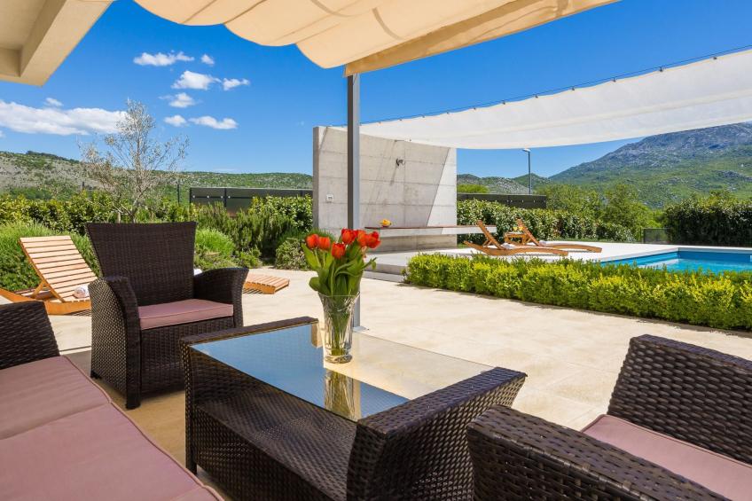 in Dugopolje mit Beheiztem Pool - foto 2