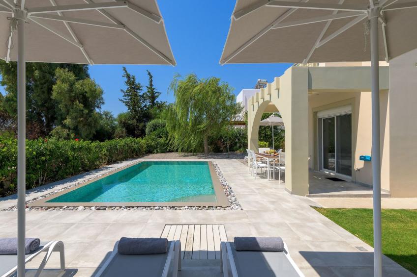 Liebevoll ausgestattetes Haus in ruhiger Lage mit beheiztem Pool und Meerblick - foto 18