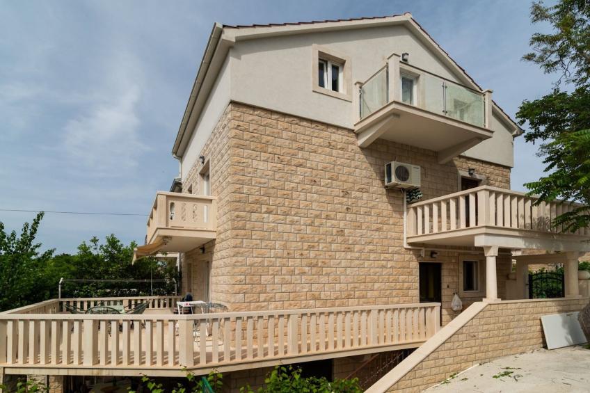 Elegant Sutivan Apartments with Balcony - One Bedroom Apartment with Balcony - foto 18