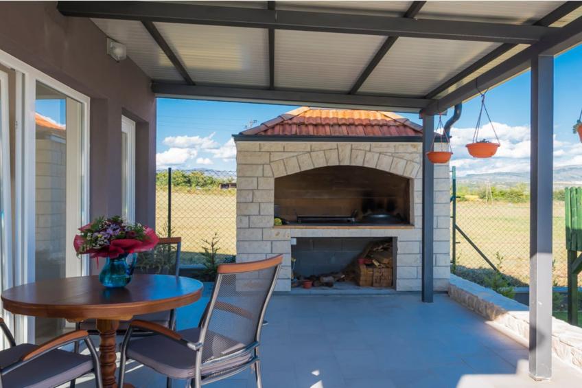 Villa Tomić Drniš - Siverić - foto 27