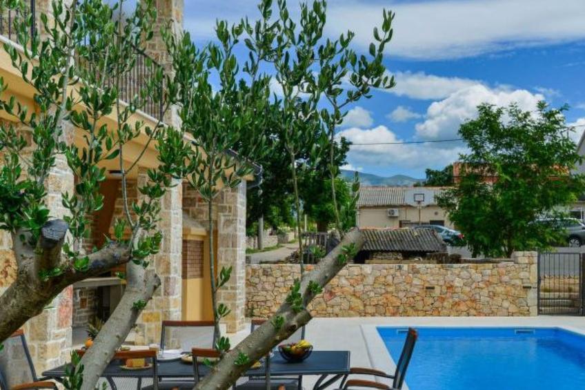 Stone Villa Banovi with heated pool - foto 24