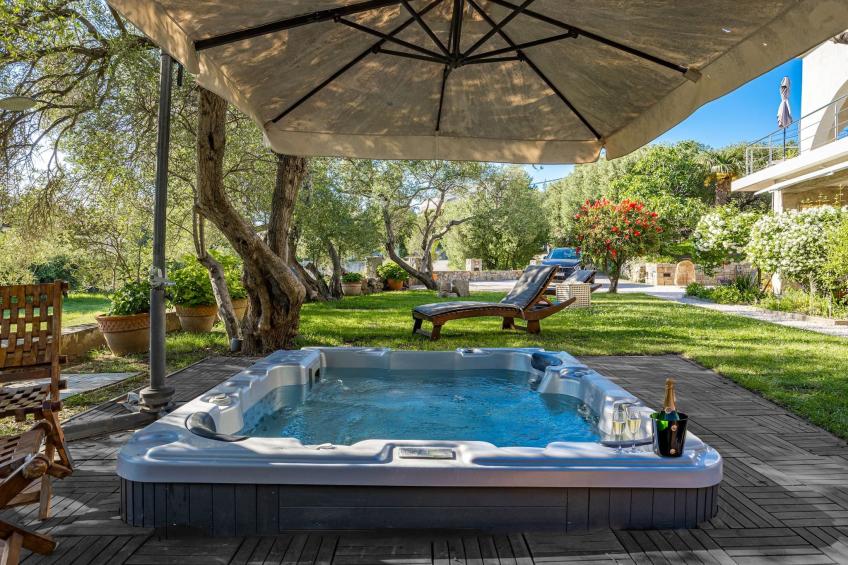Blanka A1 - Shared Jacuzzi, Magical Garden - foto 24