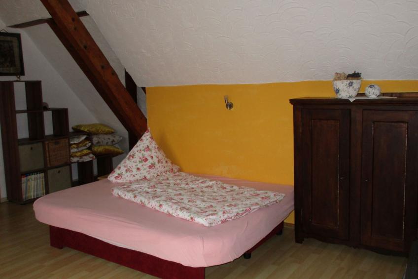 Dachgeschosswohnung mit Gartennutzung - foto 15