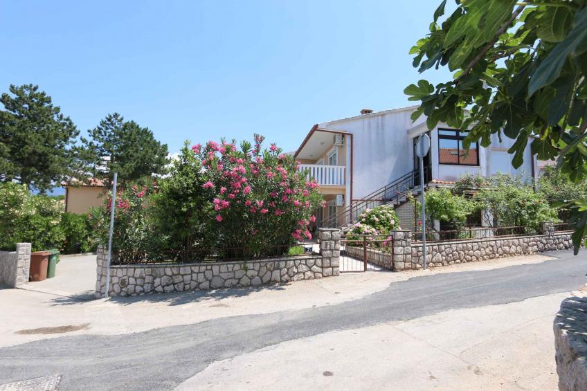 Holiday apartment with satellite TV and 10 sqm balcony - BF-FRJF - foto 4