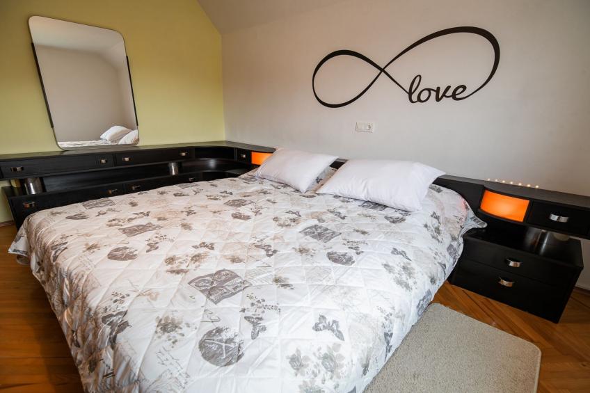 Quiet and Sunny Apartment with Balcony - Two Bedroom Apartment with Balcony - foto 14