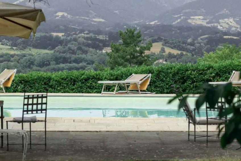 Wunderschöne Villa mit atemberaubender Aussicht und privatem Pool - foto 11