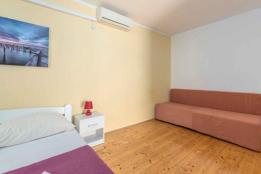 Vakantiewoning met tuin - BF-T4NJX - foto 14