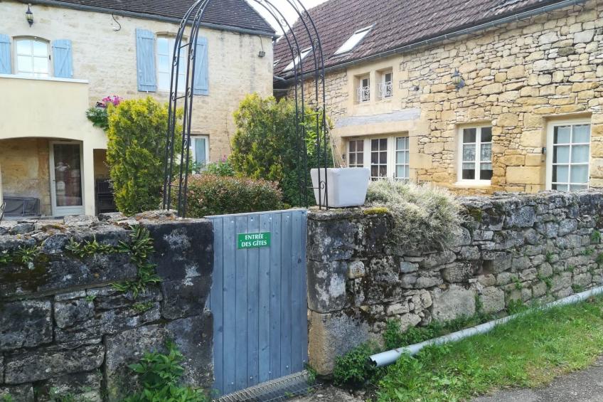 Doppelhaushälfte in einem alten Bauernhof im Périgourdine - foto 9