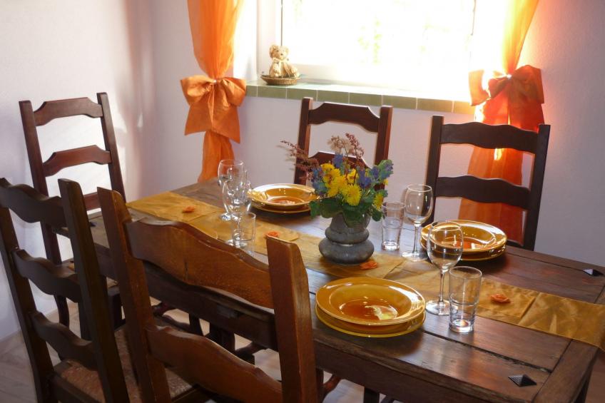 in Sarraguzan mit Privatem Pool - foto 18