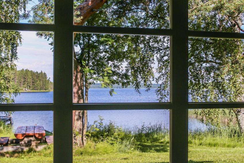 Ettone, mustosen lomamökit - foto 14