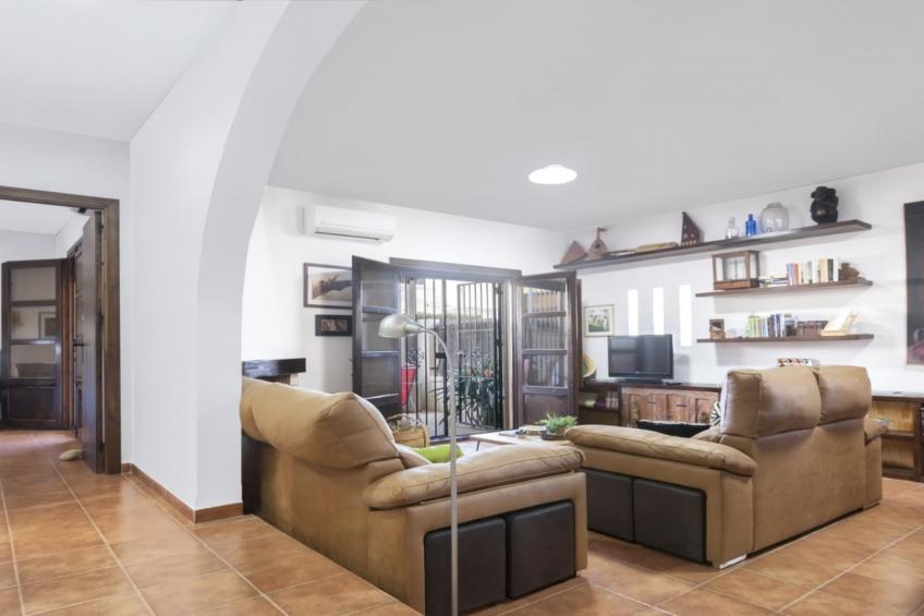 Apartment - 2 Bedrooms with Pool and WiFi - 109151