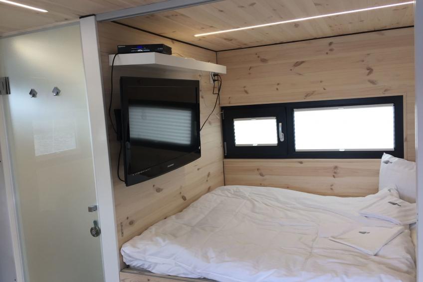 Hausboot für zwei Personen mit Kamin und Terrasse - foto 9
