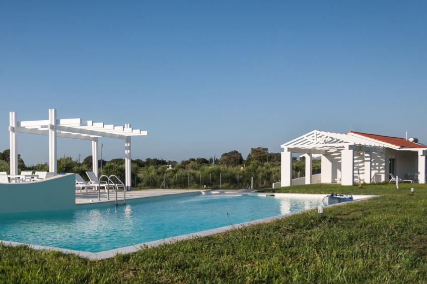 White Villas BV - foto 3