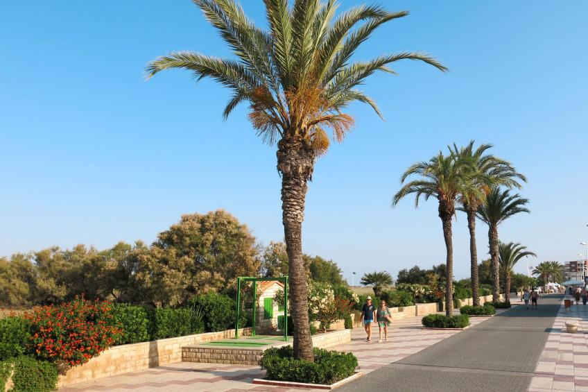 Luxuriöse Wohnung mit 1 Schlafzimmer, Balkon und Pool - foto 20