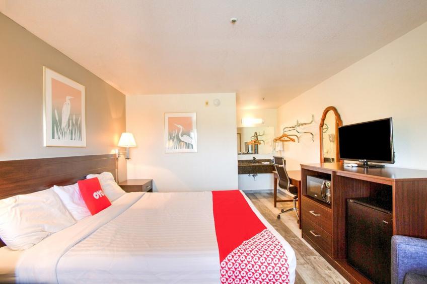 Queen Bed - foto 26