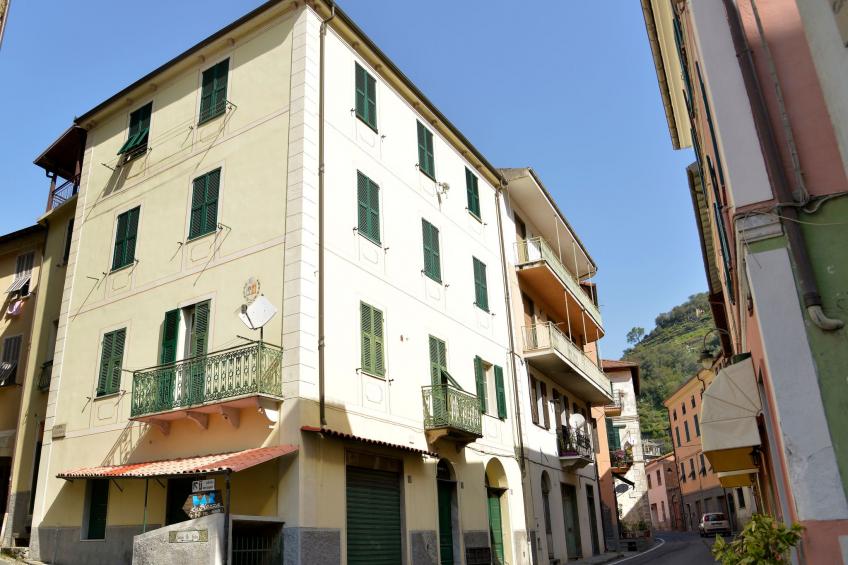 Wohnung in Badalucco mit Privatparkplatz - foto 9