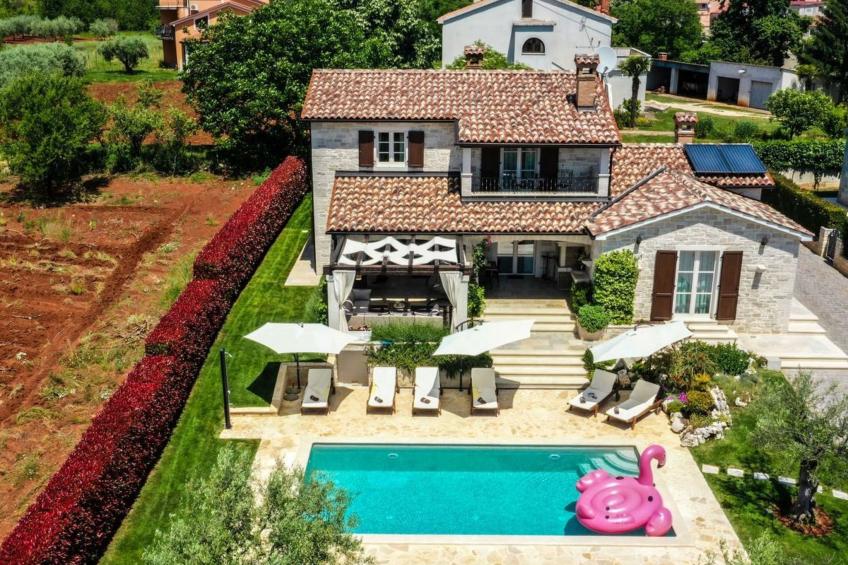 Villa Elizabet - foto 2