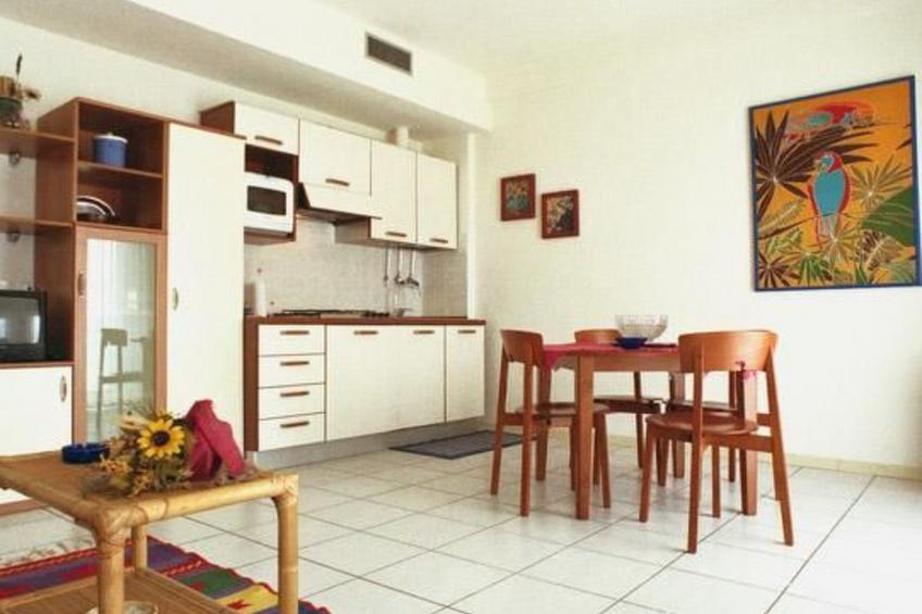 Drei-Zimmer-Wohnung mit Panoramablick - foto 3