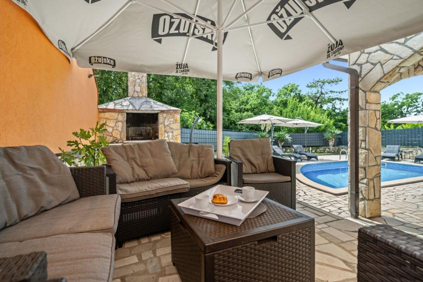 Villa Fortuna für bis zu 9 Personen und mit beheiztem Aussenpool - foto 8