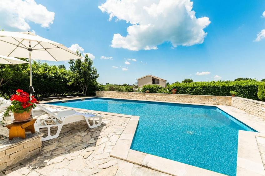 Villa für 10 Personen mit großem Garten - TA Leut - foto 9