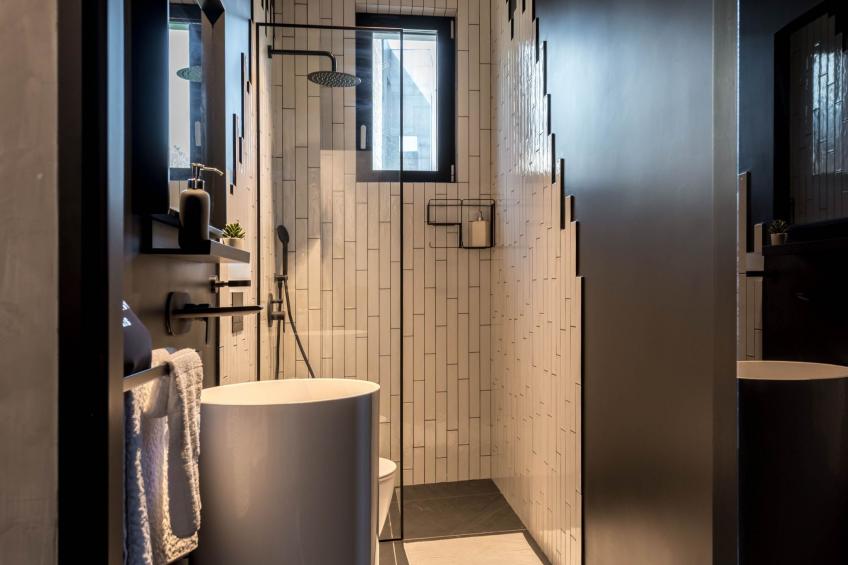 Exklusive Villa mit Swimmingpool und Whirlpool - foto 26