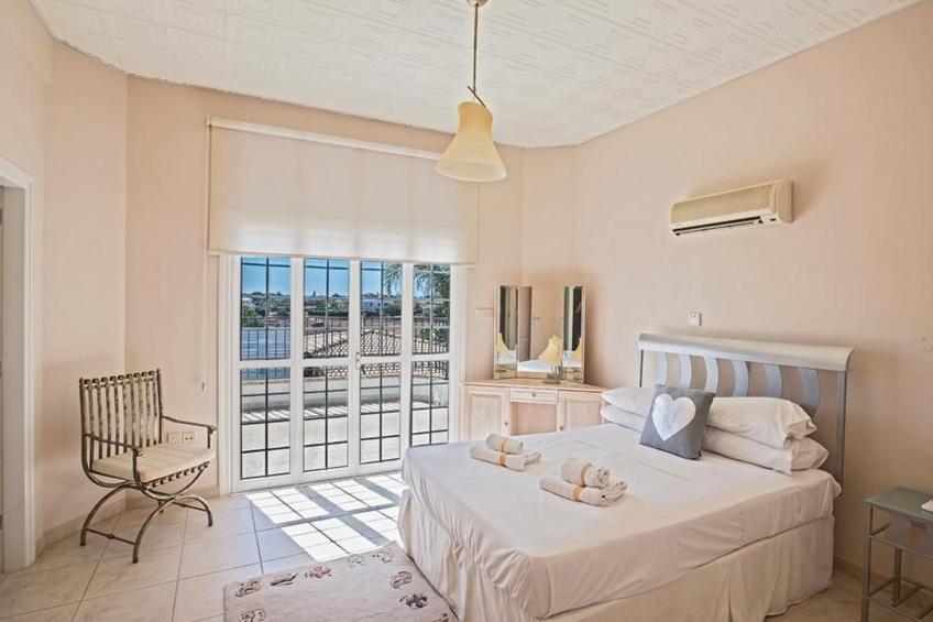 Familienvilla in Paralimni mit spektakulärer Aussicht - foto 12