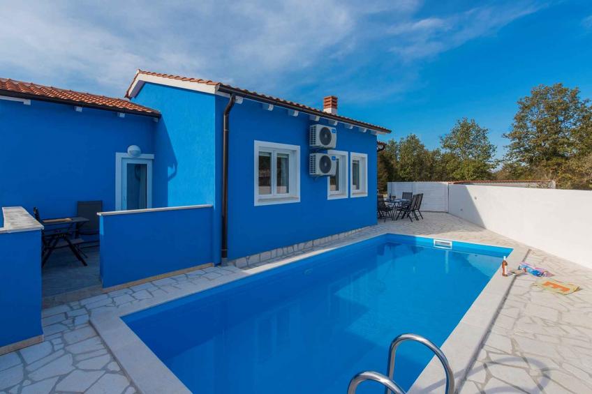 Ferienhaus mit Klimaanlage und Pool - BF-M22KM - foto 2