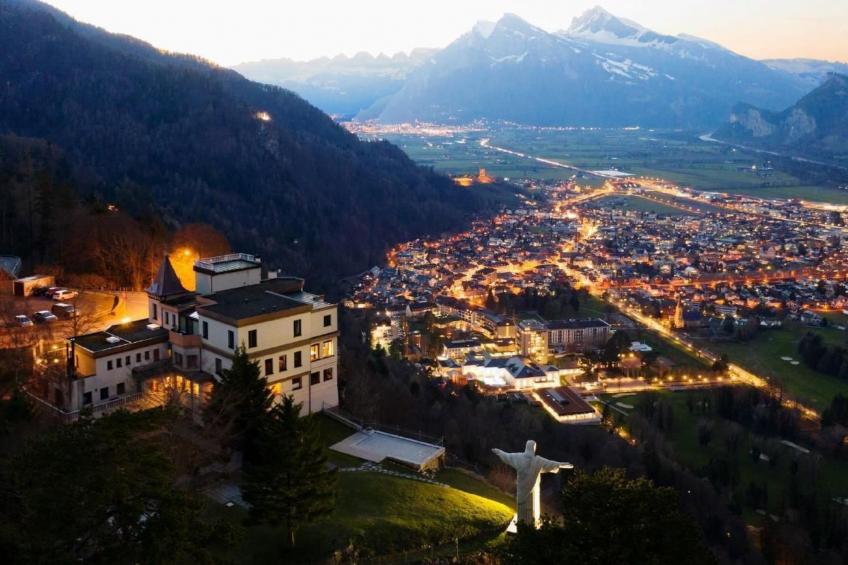 Ganzes Schloss Hotel Wartenstein inkl. Restaurant - foto 3